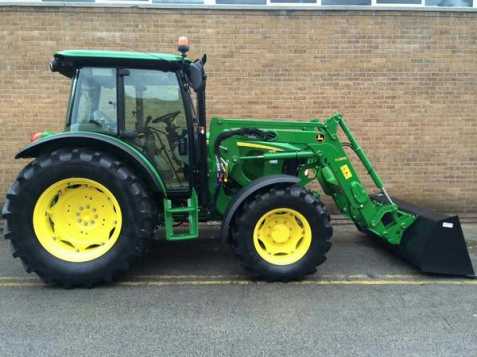 John Deere 5c0c90m traktor
