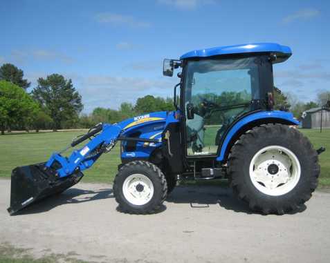 New Holland Boomer 3c0v50 traktor