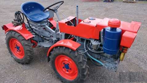 Traktor TZ4K-1c4c