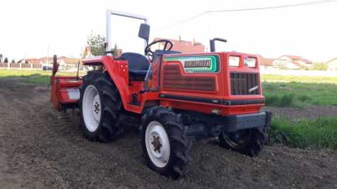 Traktor Hinomoto N279
